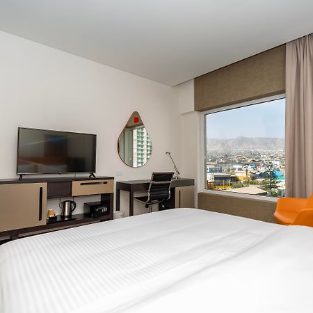 Hampton By Hilton Antofagasta Hotel Exterior photo
